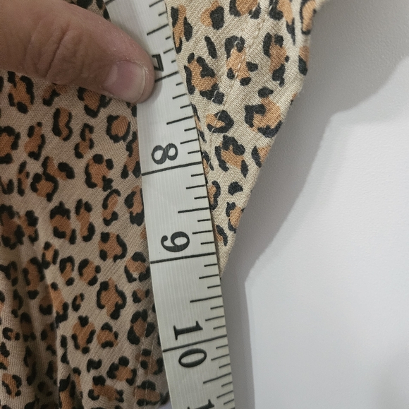 Chaps Cheetah Women Lace Up Top size L - Picture 5 of 9